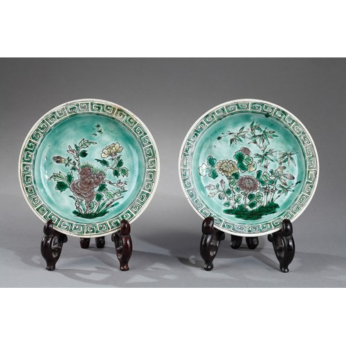 Rare pair small sweet dish in biscuit Famille Verte - Kangxi period